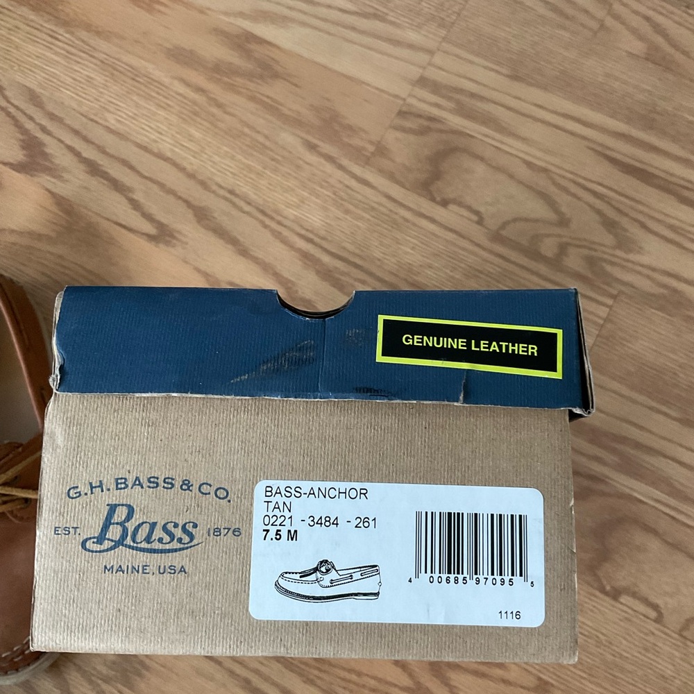 G.H. Bass & Co. Anchor Leather Boater Size 7.5 Original Box - Picture 10 of 11